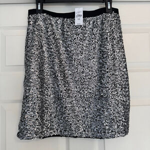 NWT Loft Silver Sequin Skirt Size 10